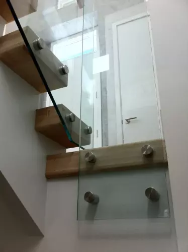 Frameless Glass Railing